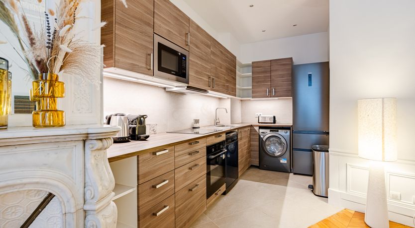 Photo of Parisian Velvet