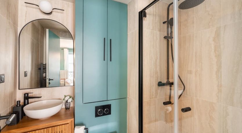 Photo of Colourful Marais