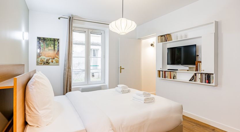 Photo of Montmartre Delight