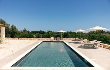 Golden Realm Holiday Home