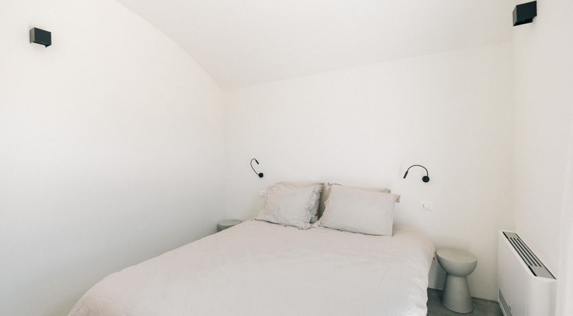 Photo of Golden Realm