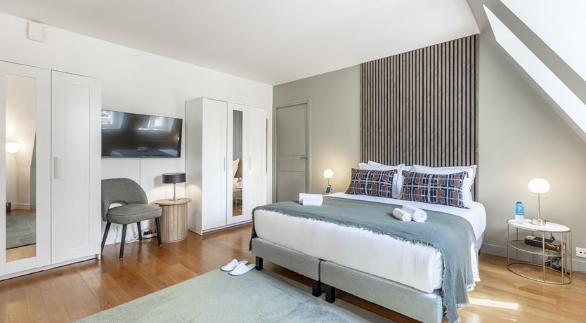 Photo of Élysées & Triomphe