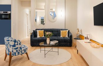 City Bloom Holiday Home