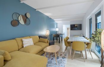 Light Terrace Holiday Home