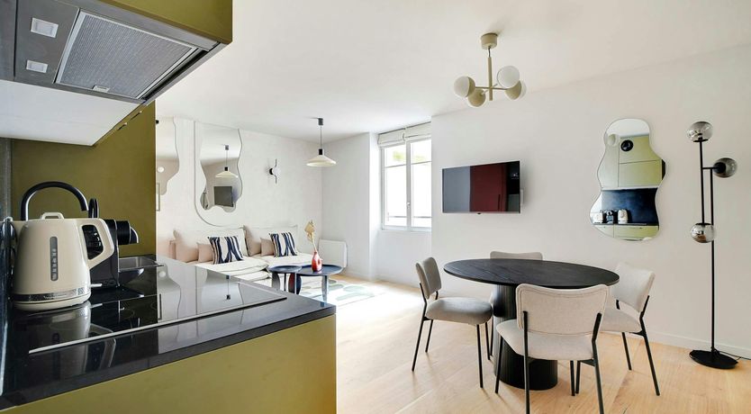 Photo of Ode to Charm