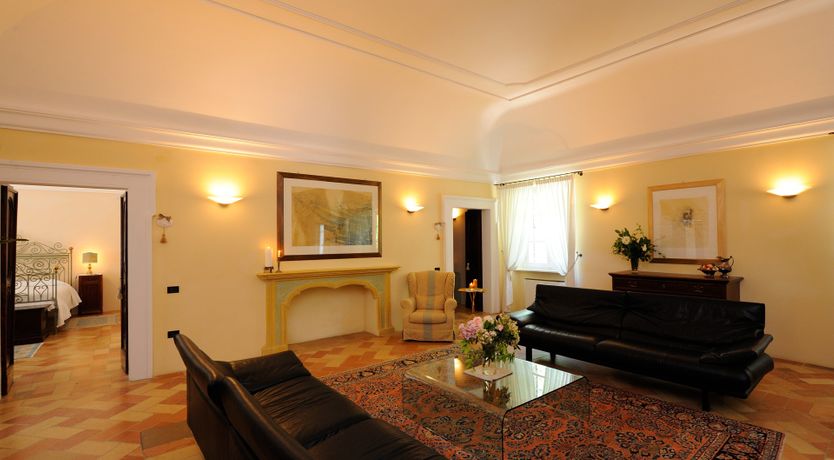 Photo of Italian Symphony