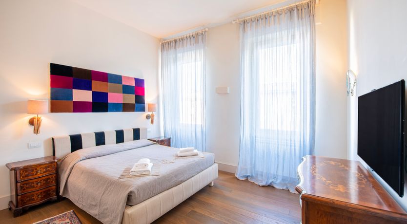 Photo of Roman Stars