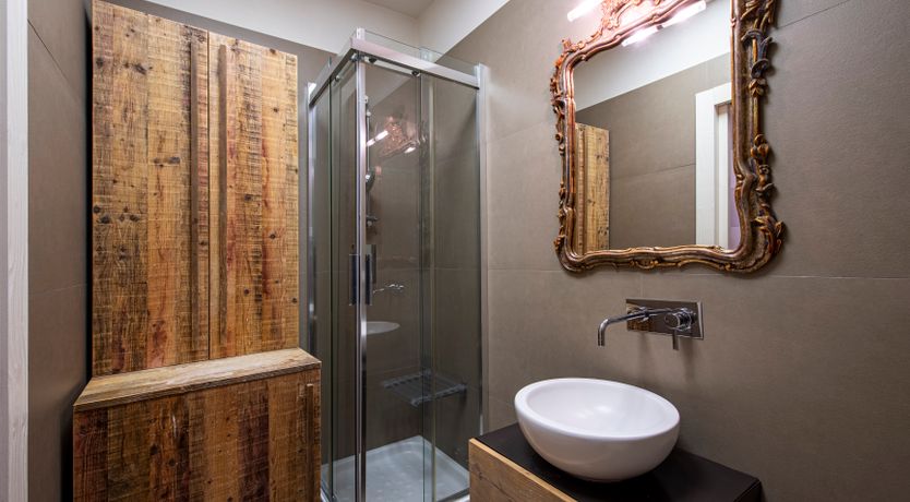 Photo of Roman Stars