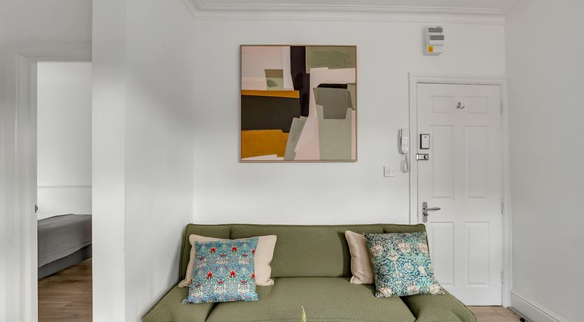 Photo of High Street Kensington