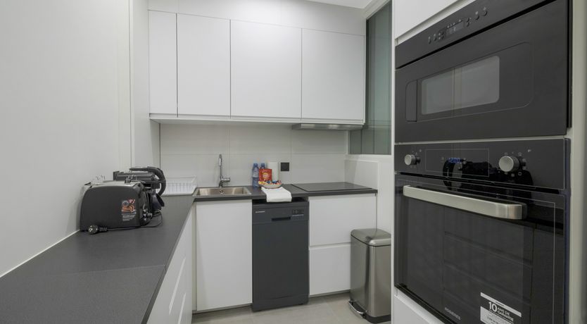 Photo of Around the Arc