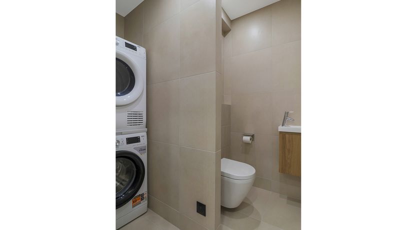 Photo of Around the Arc