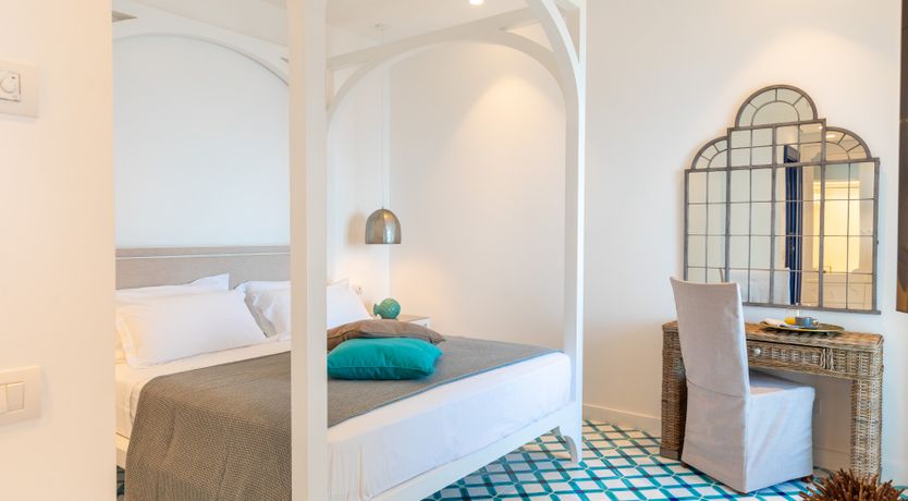 Photo of Sorrento Jewel