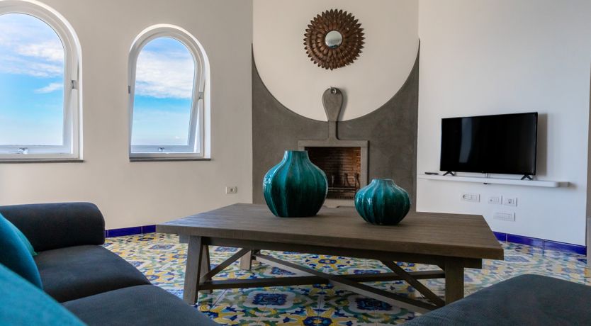 Photo of Sorrento Jewel