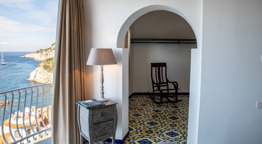 Photo of Sorrento Jewel