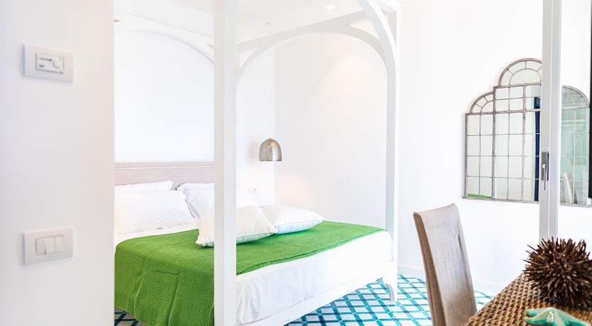 Photo of Sorrento Jewel