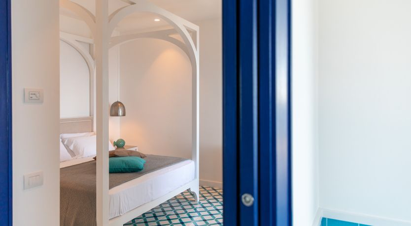 Photo of Sorrento Jewel