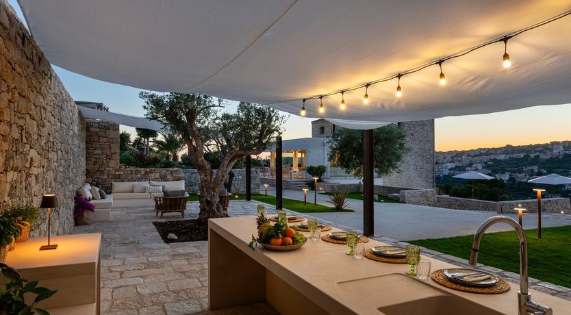 Photo of Modica Jewel