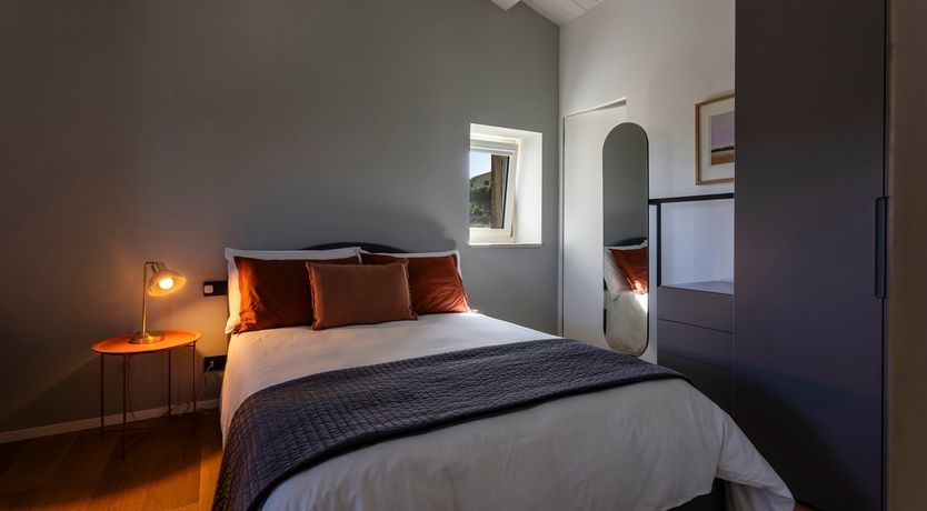 Photo of Modica Jewel