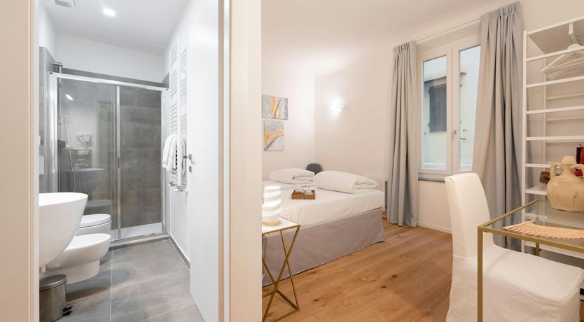 Photo of Florentine Flourish