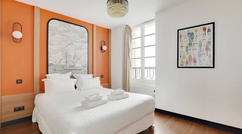 Photo of Bastille Dreams