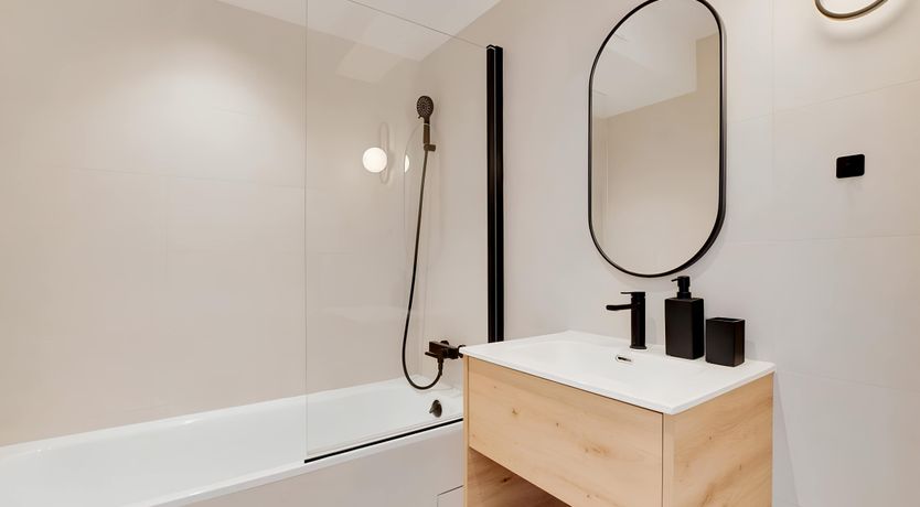 Photo of Bastille Dreams