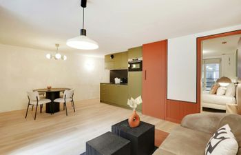 Couleurs de Paris Holiday Home