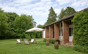 Photo of Tuscan Hideout