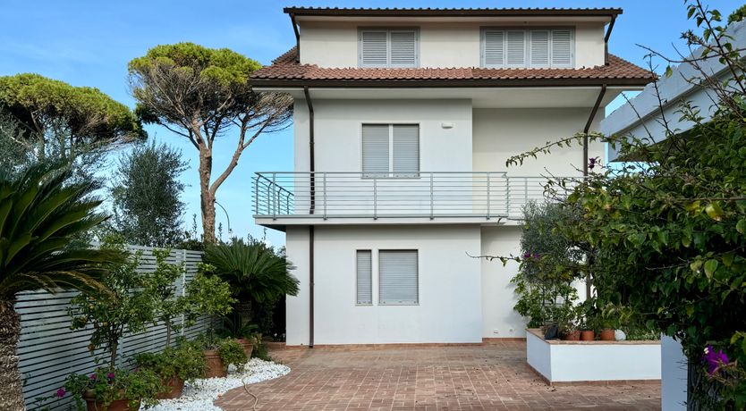 Photo of The Sea Light