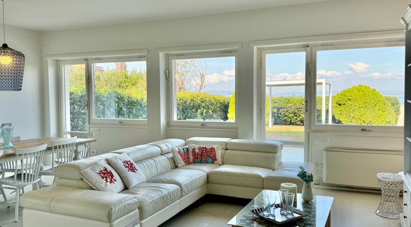 Photo of The Sea Light