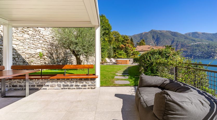 Photo of Lovely Lake Living