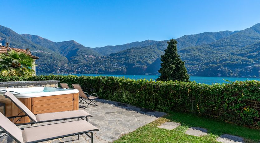 Photo of Lovely Lake Living