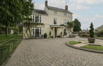The Green Vale Holiday Home