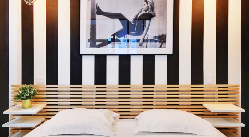 Photo of Parisian Monochromatic