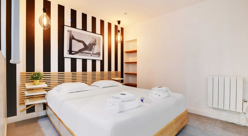 Photo of Parisian Monochromatic