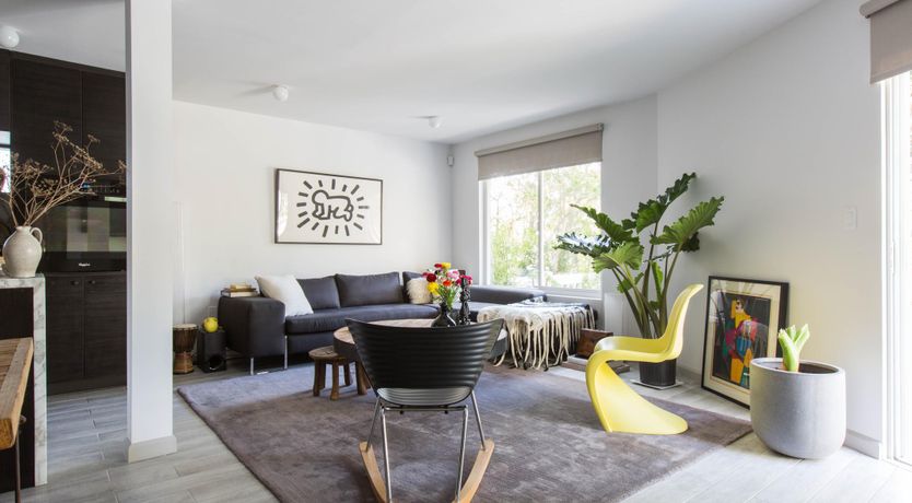 Photo of Canalside Charisma