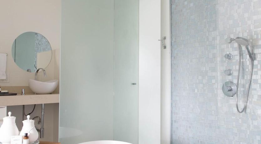 Photo of Canalside Charisma