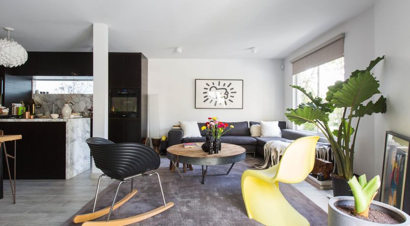 Photo of Canalside Charisma