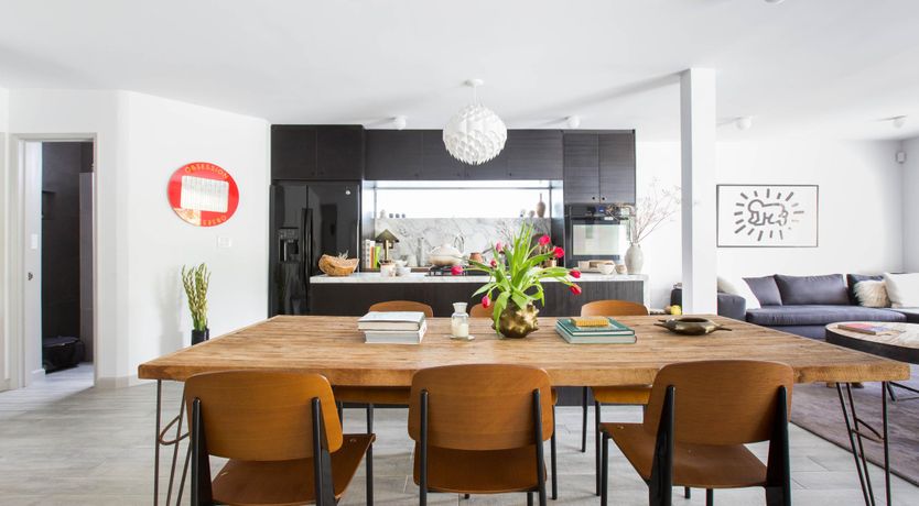 Photo of Canalside Charisma