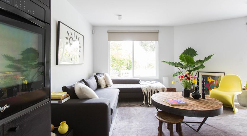 Photo of Canalside Charisma