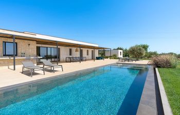 Sicily Chic Holiday Home