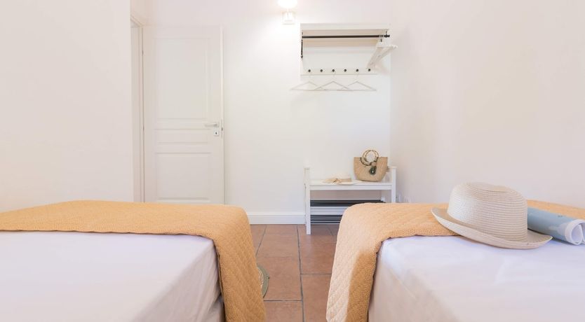 Photo of Pastel Jewel