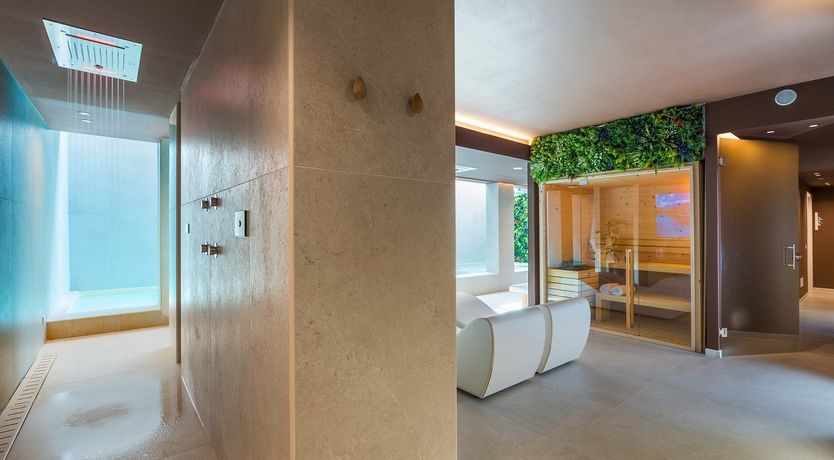 Photo of Emerald Splendor