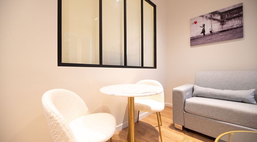 Photo of Sorbonne Sophisticate