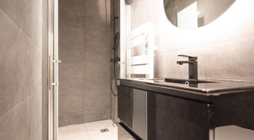 Photo of Sorbonne Sophisticate