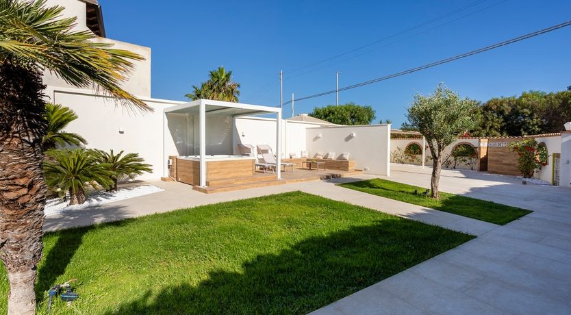 Photo of Shimmers by the Sea