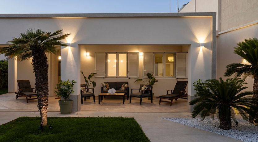 Photo of Shimmers by the Sea