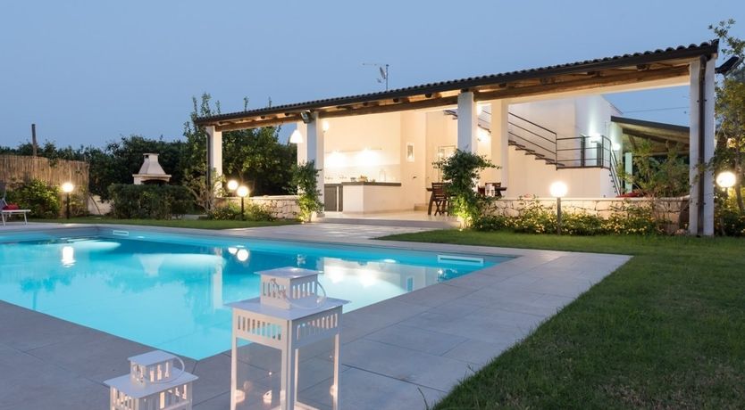 Photo of Beaches & Baroque Towns