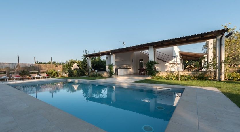 Photo of Beaches & Baroque Towns