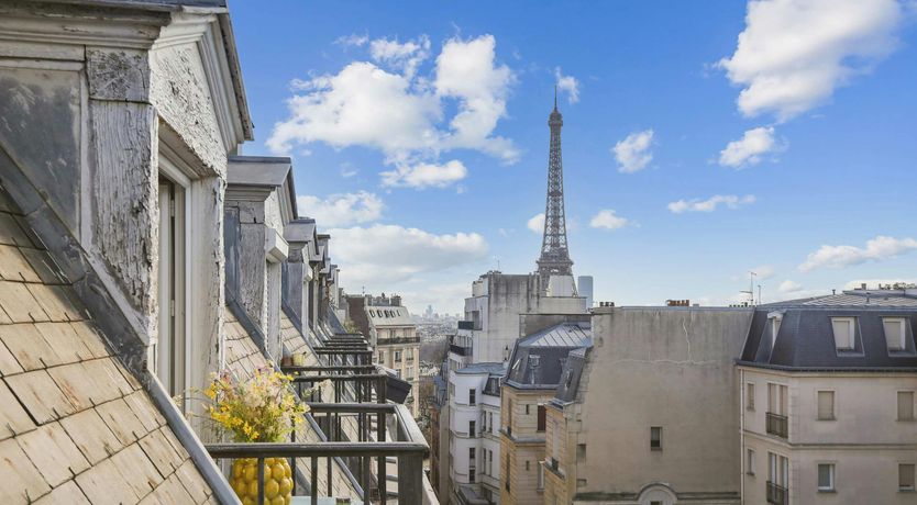 Photo of The Parisian Cocoon