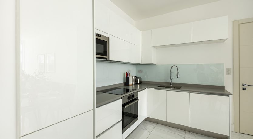 Photo of Royal Velvet